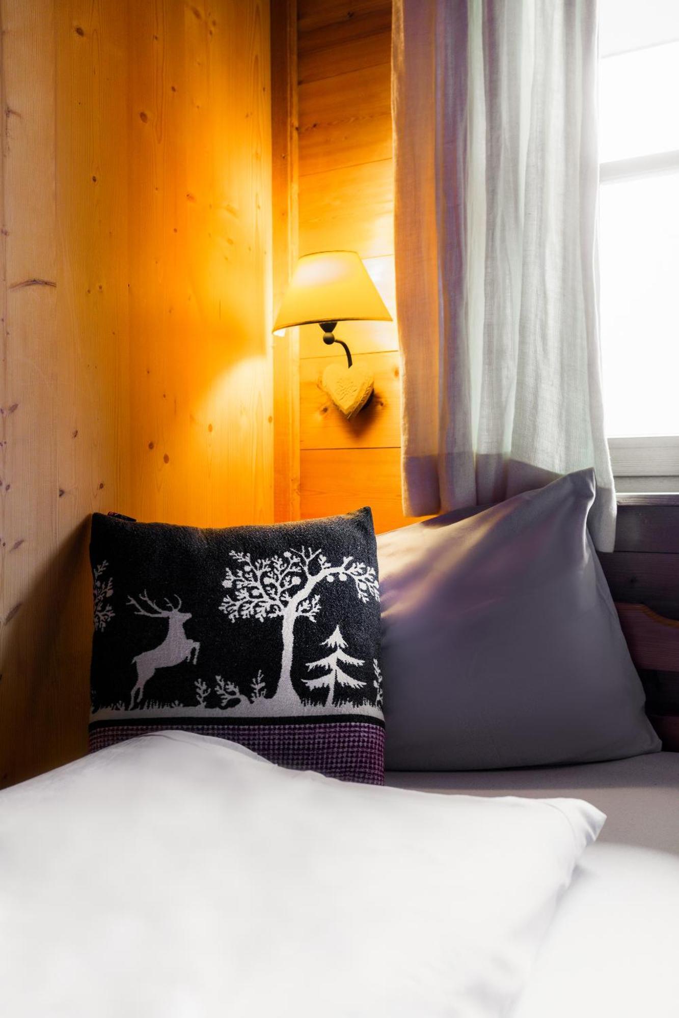 Ski-In & Ski-Out Out Chalet Maria With Amazing Mountain View Maria Alm am Steinernen Meer Buitenkant foto